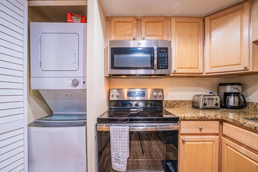 1686 Bluff Villas Renovated Sleeps 8 Walk To Salty Dog Sea Pines Hilton Head Island Dış mekan fotoğraf