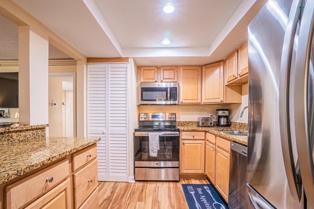 1686 Bluff Villas Renovated Sleeps 8 Walk To Salty Dog Sea Pines Hilton Head Island Dış mekan fotoğraf